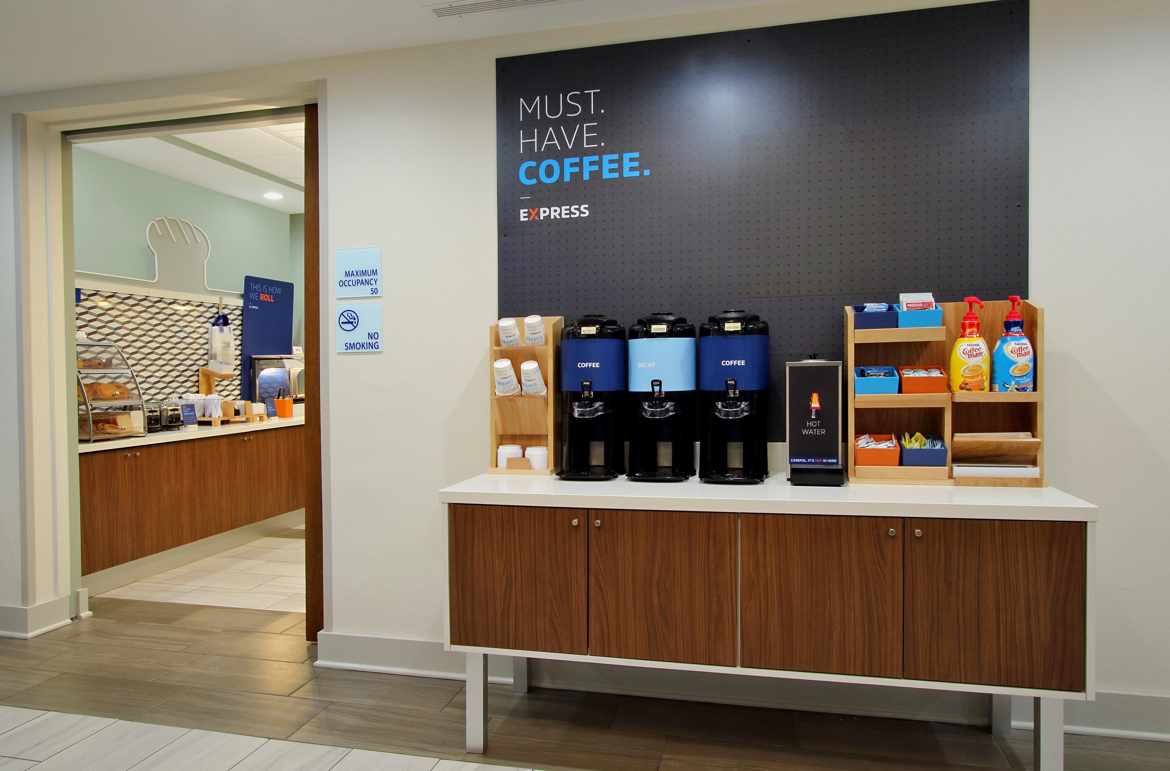 Holiday Inn Express Hanover By Ihg Exterior foto